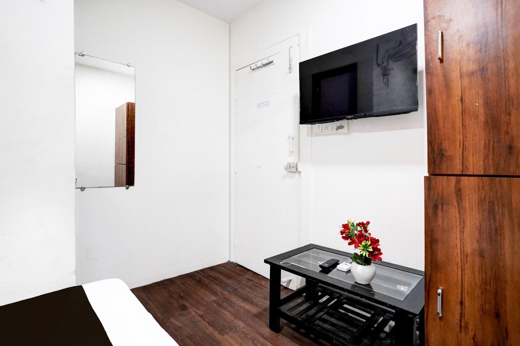 Super O Bkc Santacruz East Bombay
